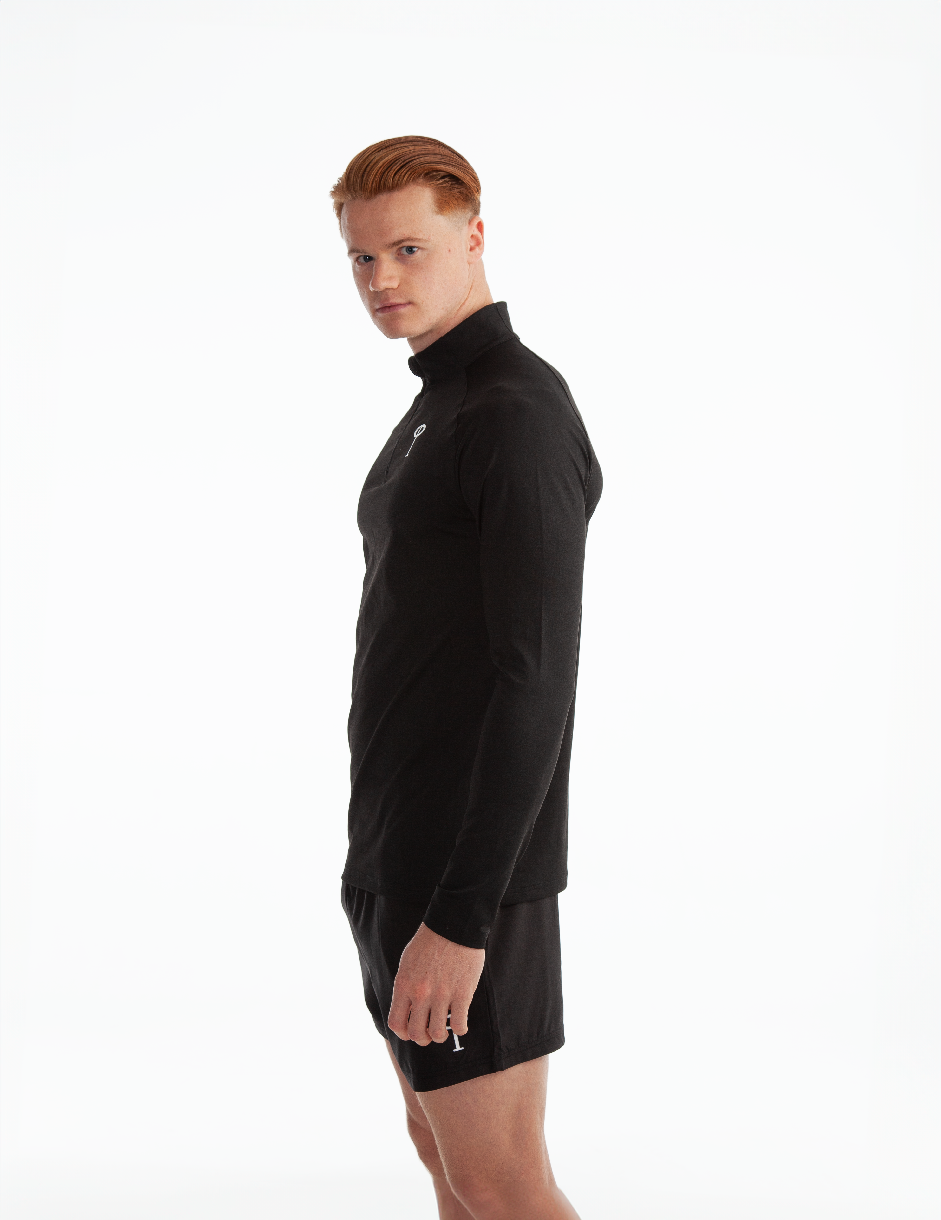 Muscle Fit 1/4 Zip Pullover